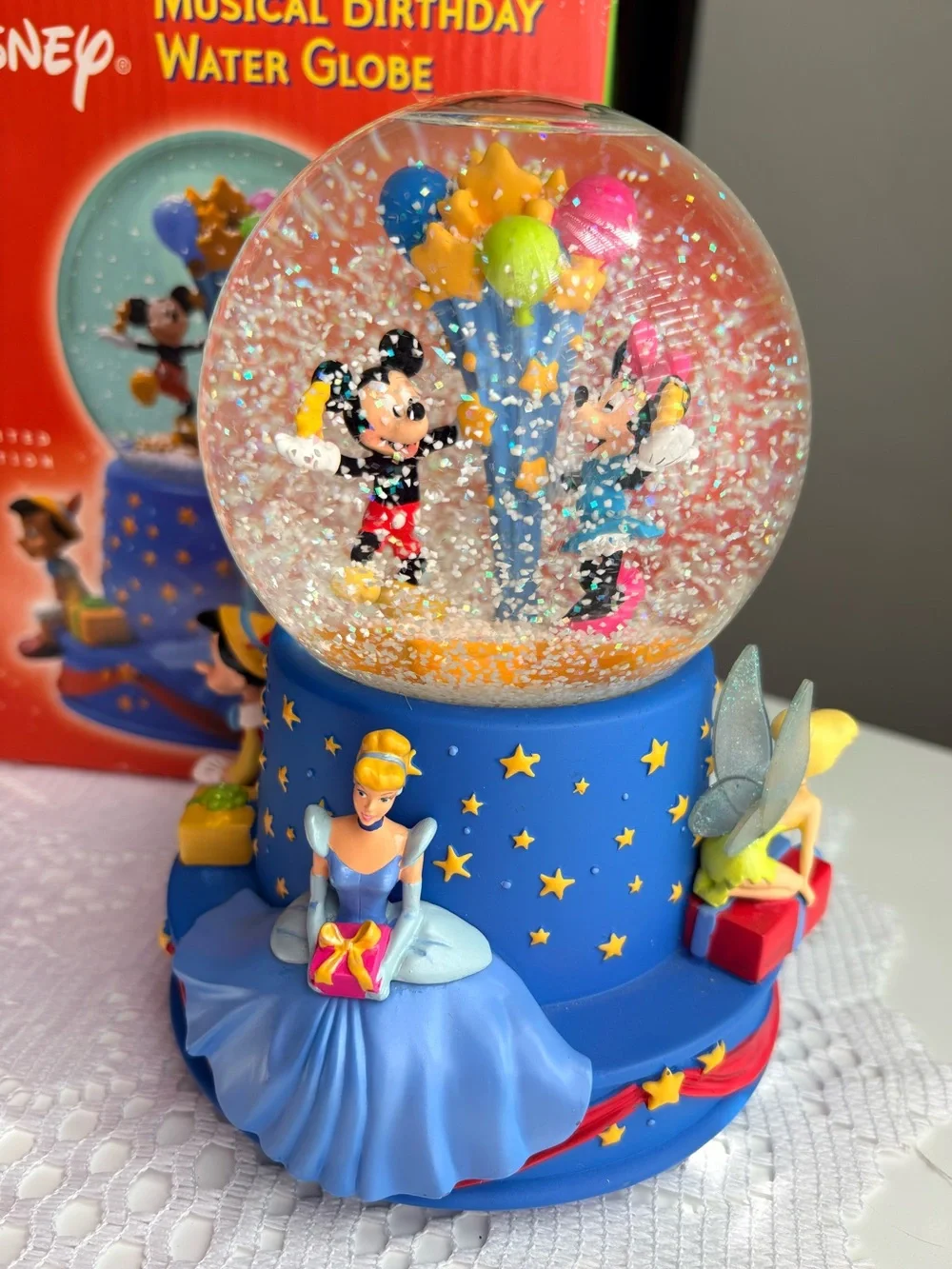 Vintage Disney Hallmark 2001 Walt’s 100th Birthday Musical Water Globe 👑
